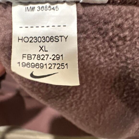 Nike Sportswear Therma-FIT Tech Pack Mens Winterized Top Size with inside hood - Picture 7 of 7